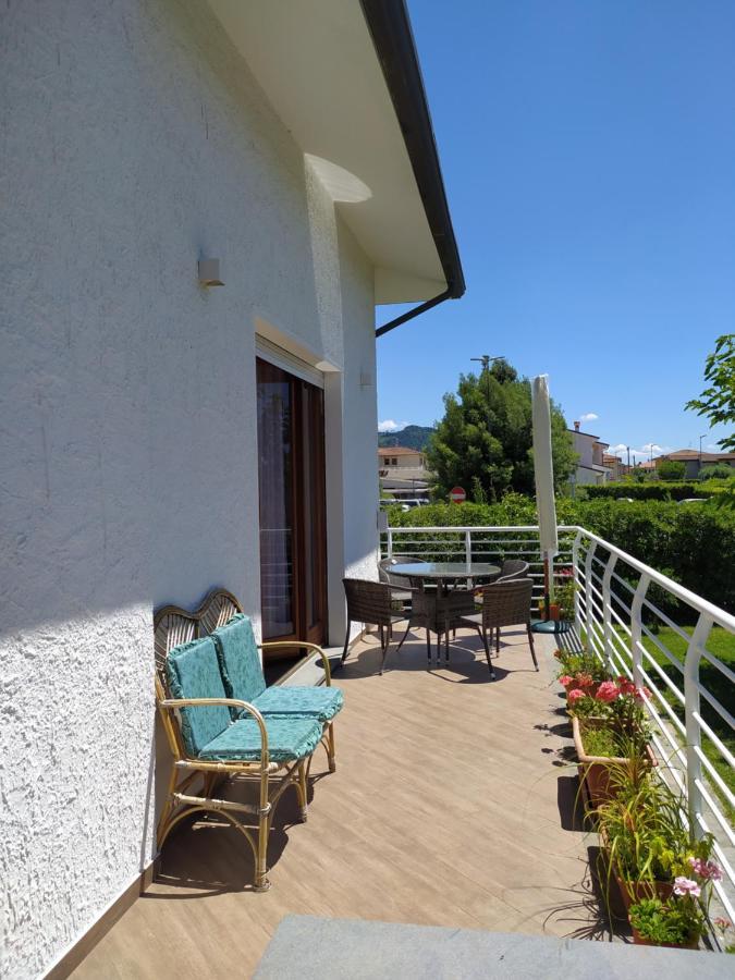 B&B Villa La Bouganville Camaiore Bagian luar foto