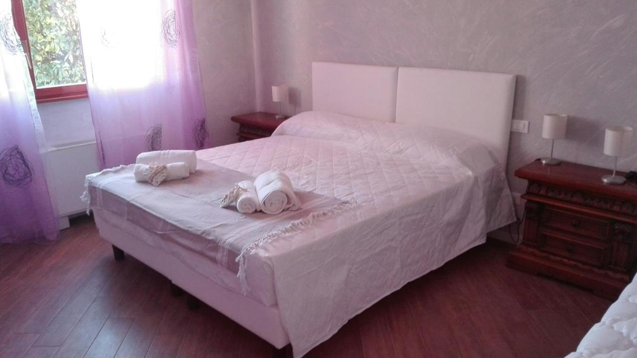 B&B Villa La Bouganville Camaiore Bagian luar foto