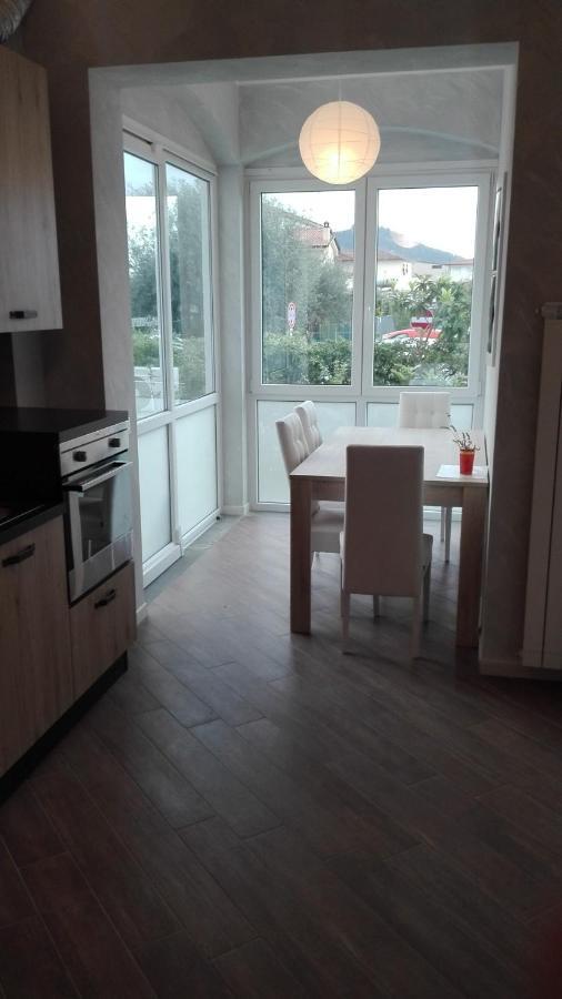 B&B Villa La Bouganville Camaiore Bagian luar foto